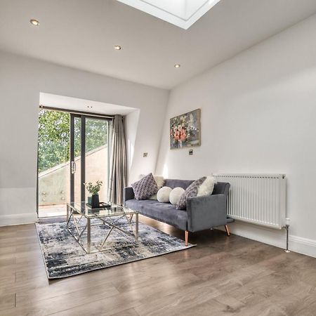 דירות לונדון Luxurious Hidden Gem In Wandsworth מראה חיצוני תמונה