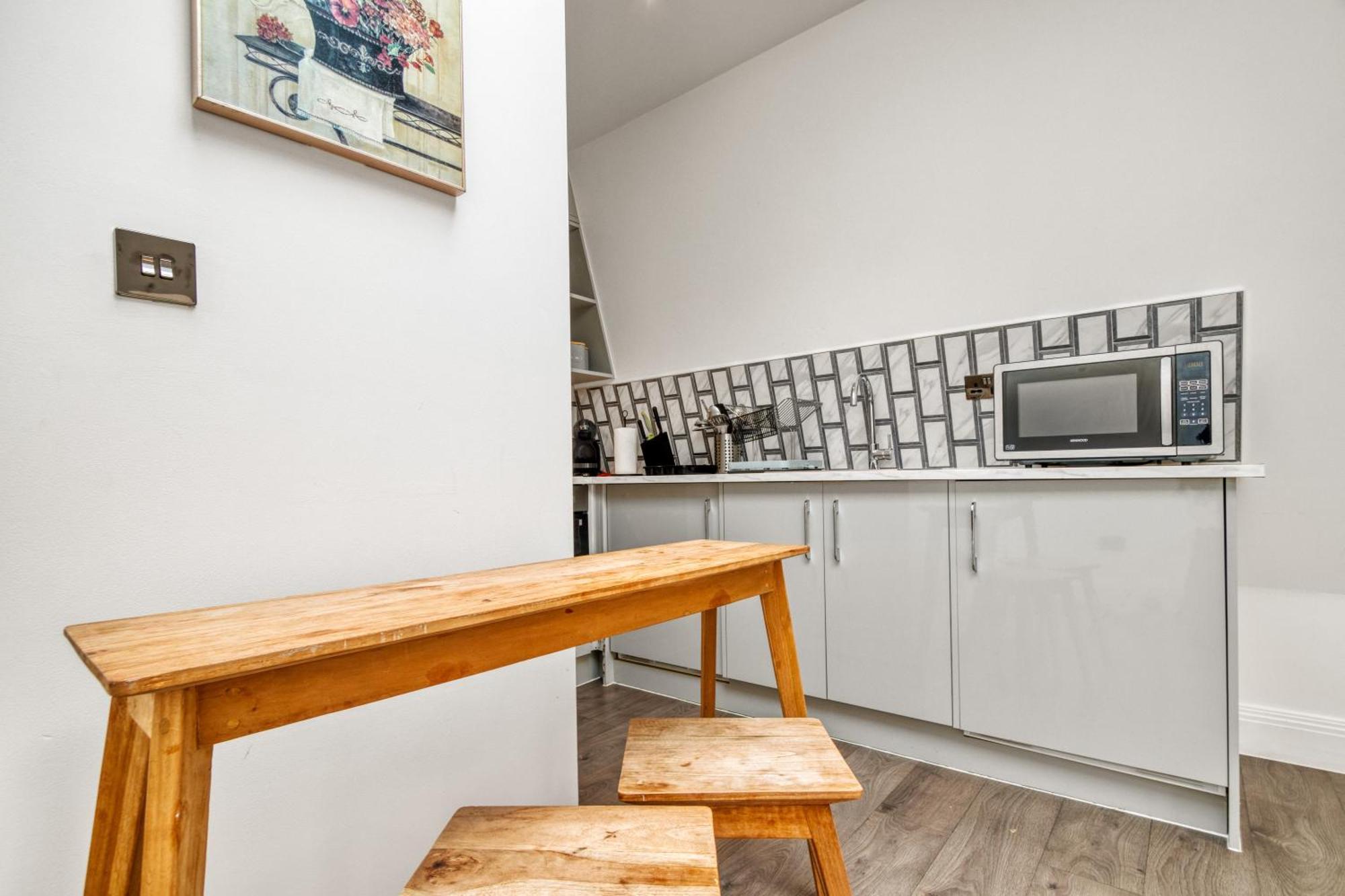 דירות לונדון Luxurious Hidden Gem In Wandsworth מראה חיצוני תמונה