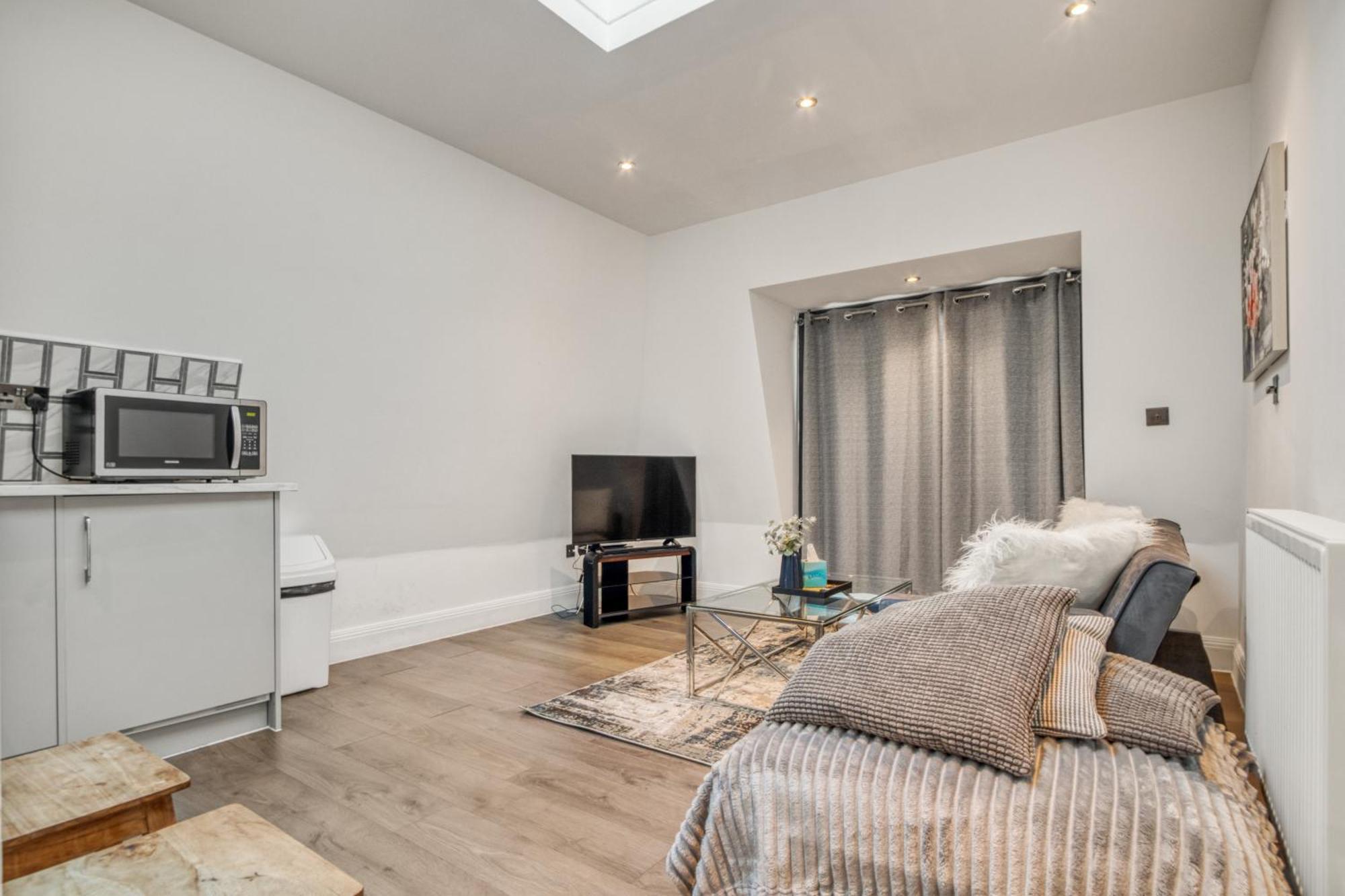 דירות לונדון Luxurious Hidden Gem In Wandsworth מראה חיצוני תמונה